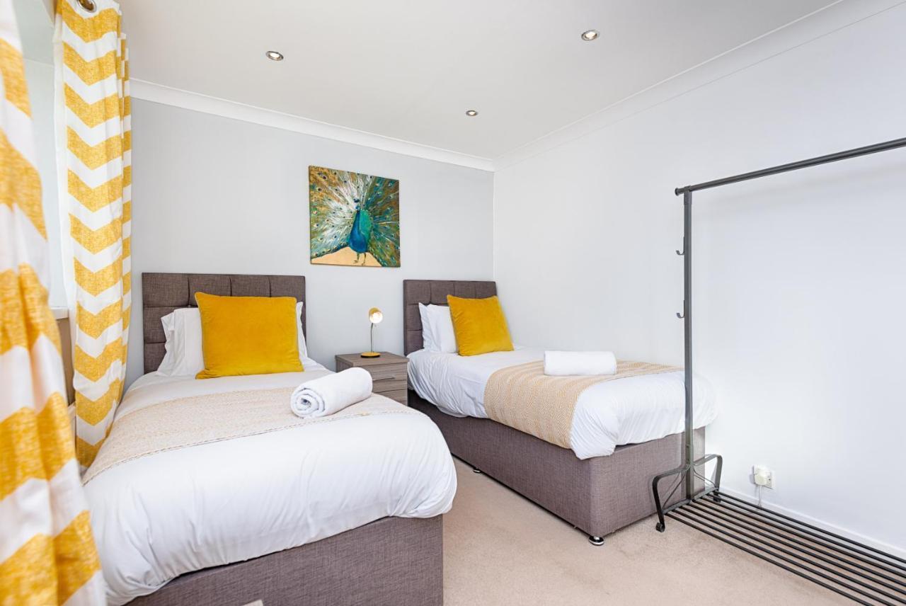 Pleasant Stay In Swansea - Tv In Every Bedroom! Extérieur photo